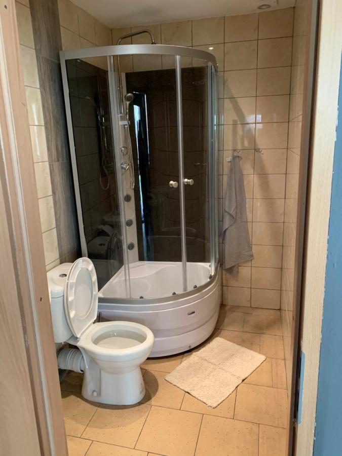 Ostoja Na Wzgorzu Hotel Swieszyno  ภายนอก รูปภาพ